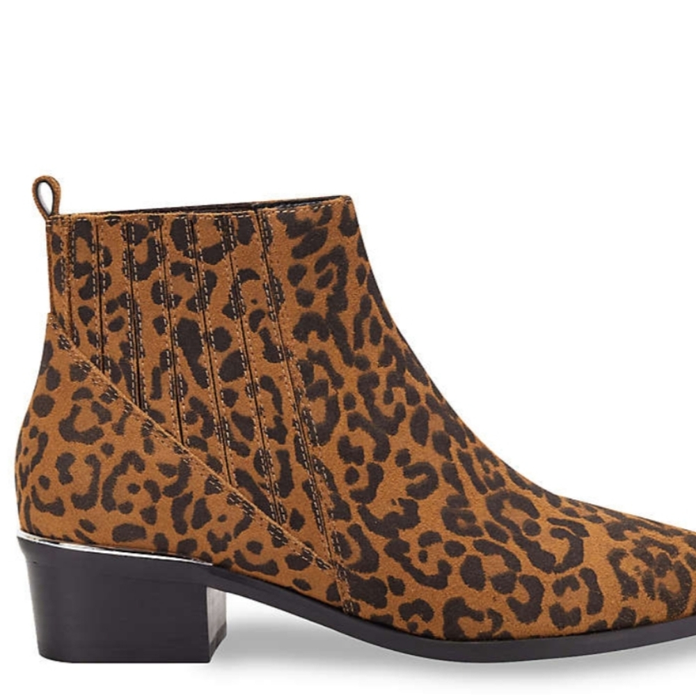 MARC FISHER Leopard Suede Booties NIB - Picture 3 of 6